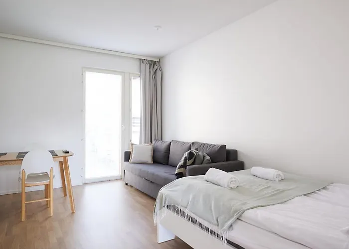 Keskeisen Sijainnin Uudiskohde, Seamless Check-in, Baby Crib Apartamento